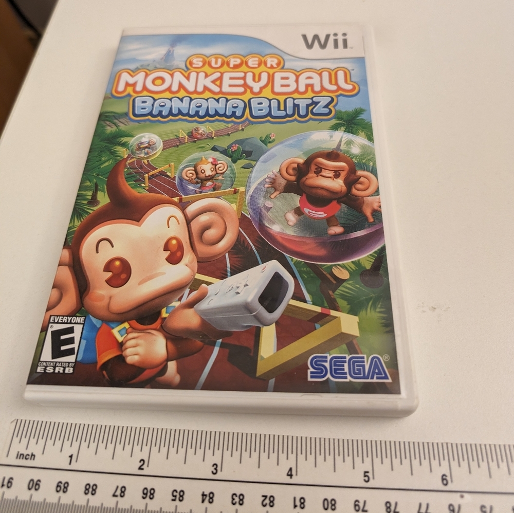 Super Monkey Ball Banana Blitz Wii Game W\ Manual, Case, Original Owner, Tested